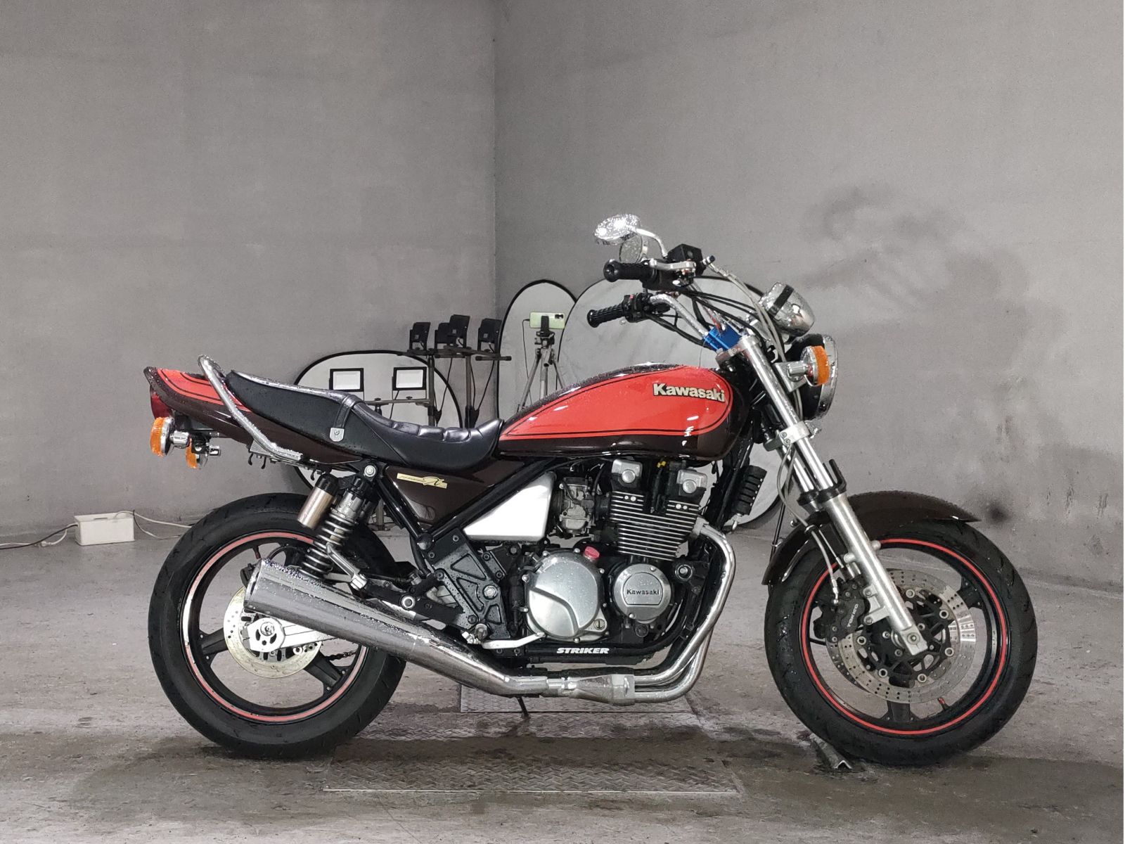 Kawasaki ZEPHYR400K