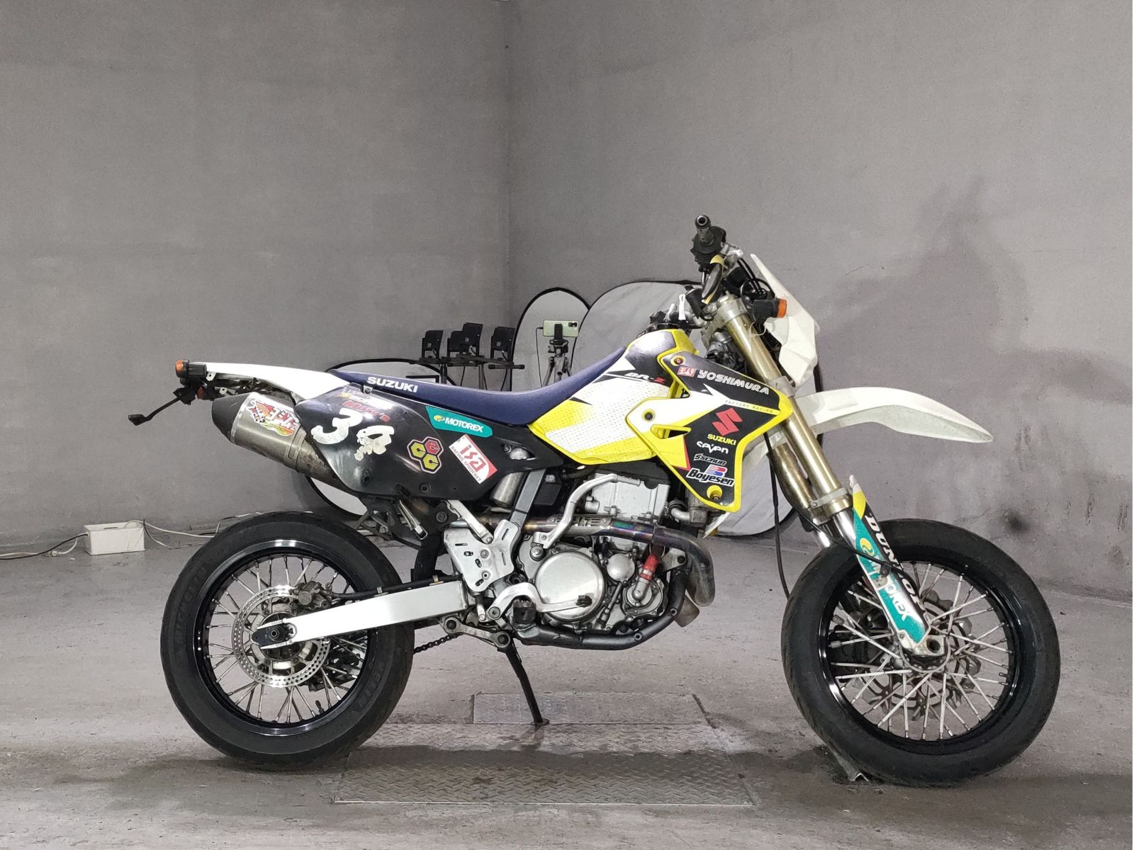 Suzuki DR-Z400SM