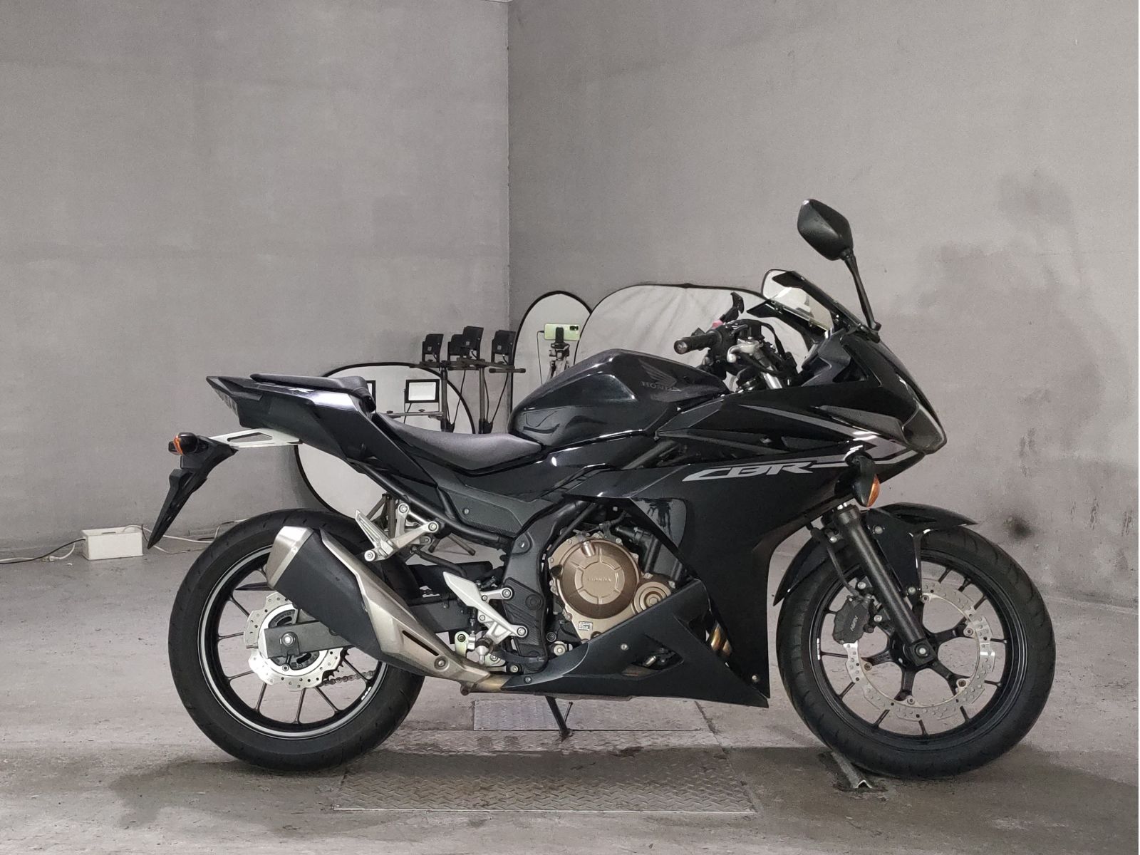 Honda CBR400R