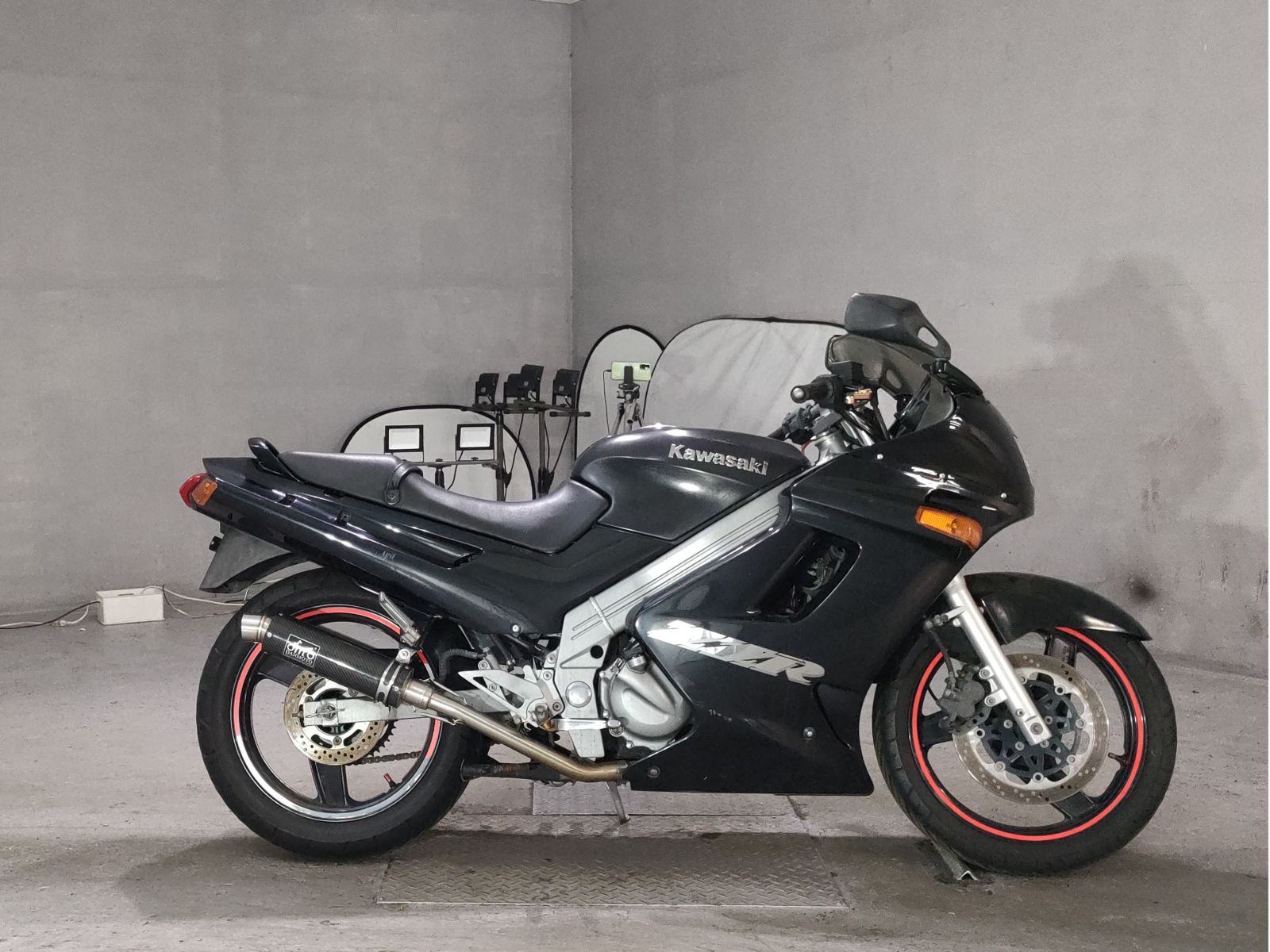 Kawasaki ZZR250
