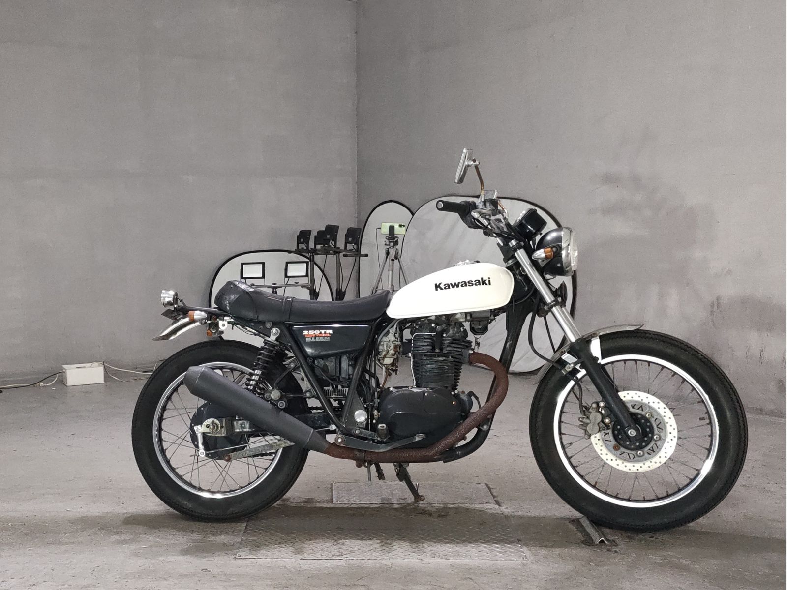 Kawasaki 250TR