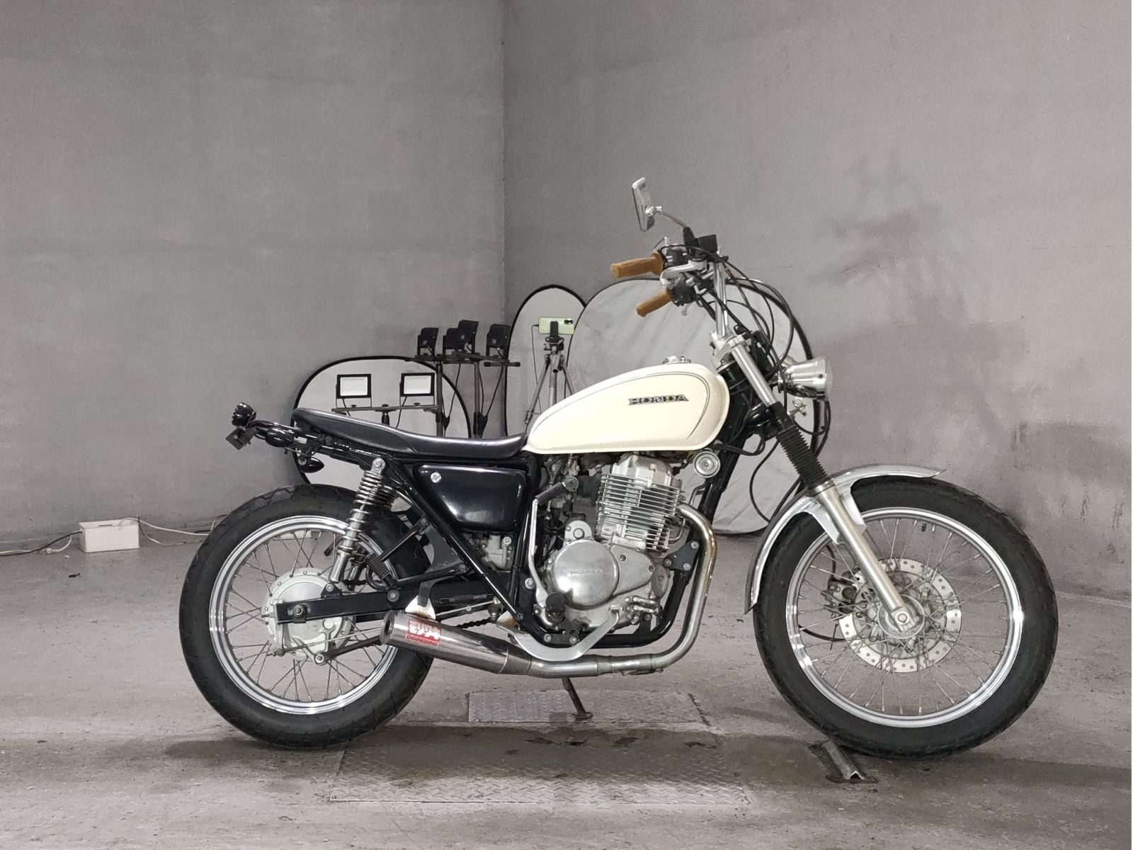 Honda CB400SS
