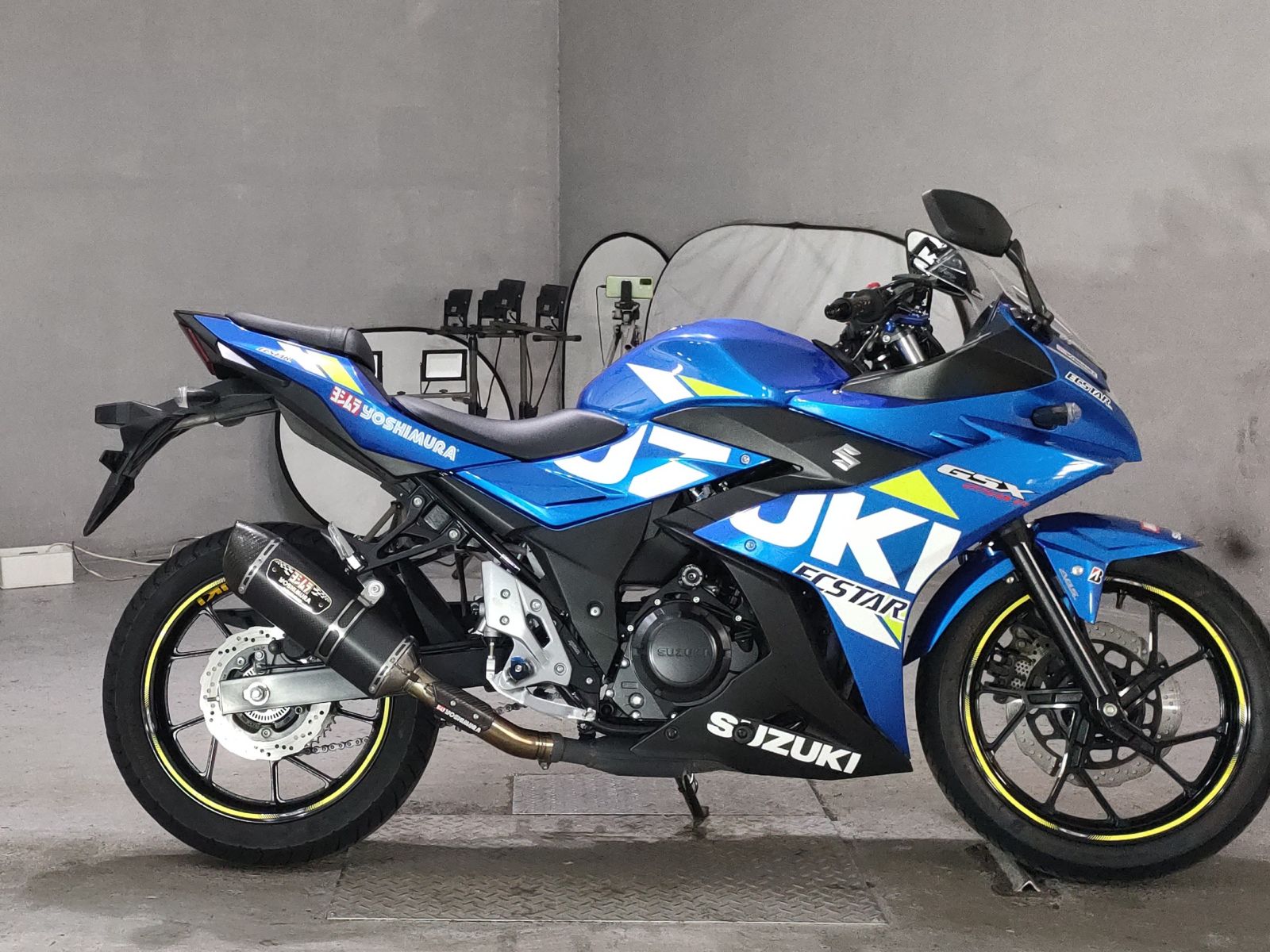Suzuki GSX250R