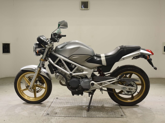 Honda VTR250