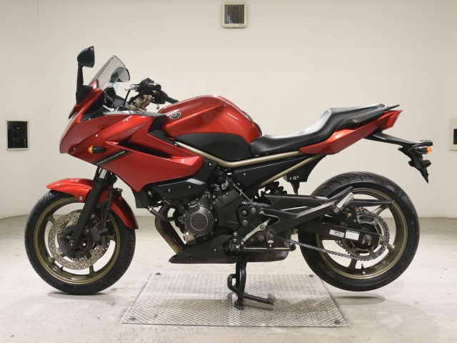 Yamaha XJ6 DIVERSION