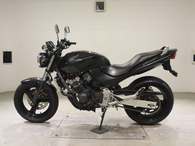 Honda HORNET250
