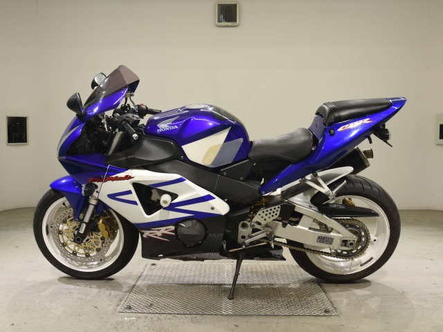 Honda CBR954RR