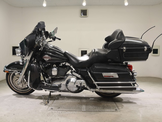 Harley-Davidson HARLEY FLHTCU1450