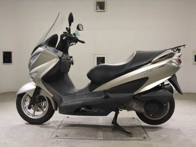 Suzuki BURGMAN200