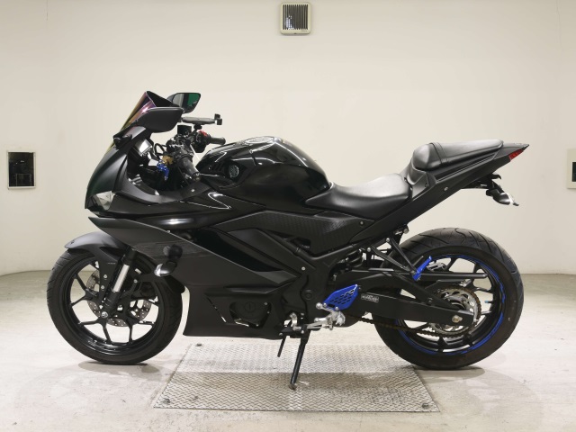 Yamaha YZF-R25A