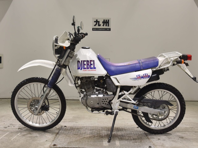 Suzuki DJEBEL125