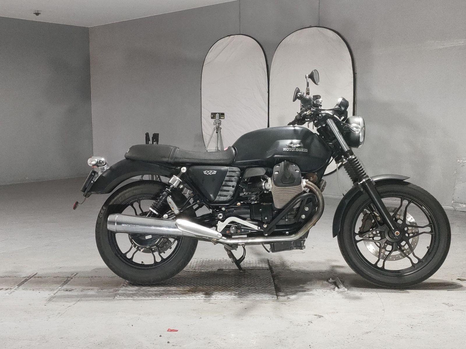 MOTO GUZZI MOTO GUZZI V7 STONE