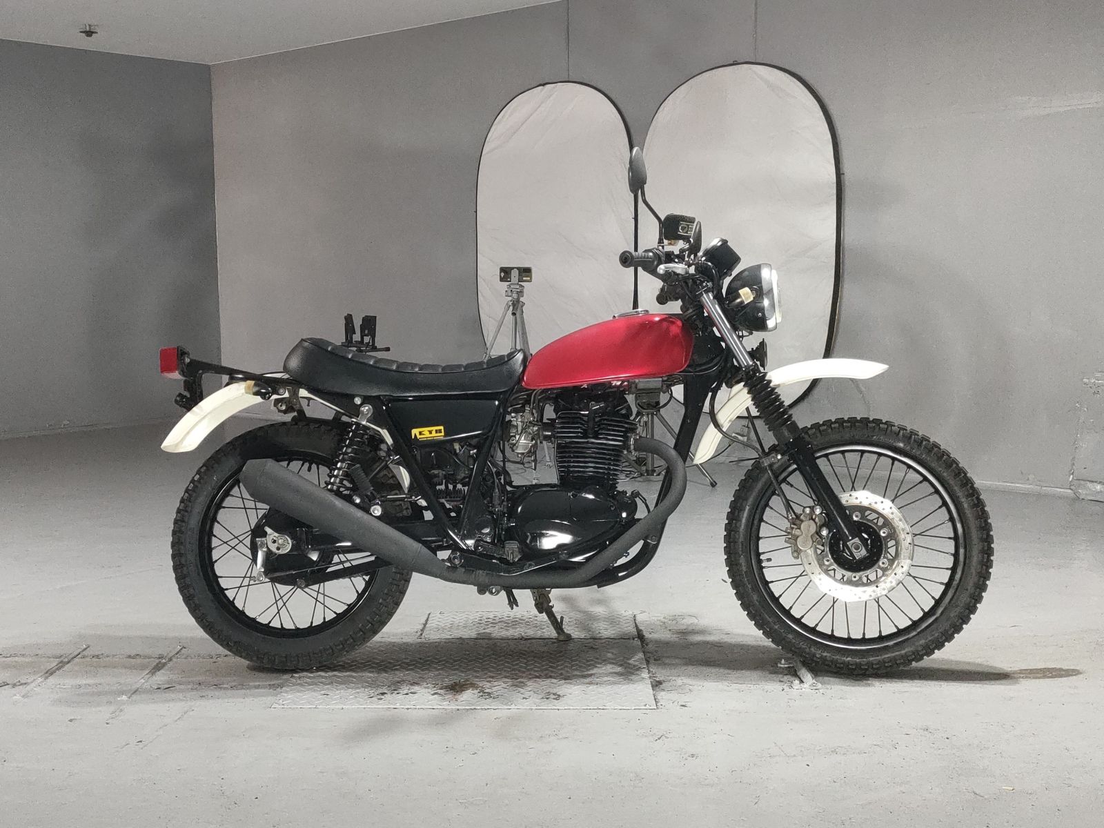 Kawasaki 250TR