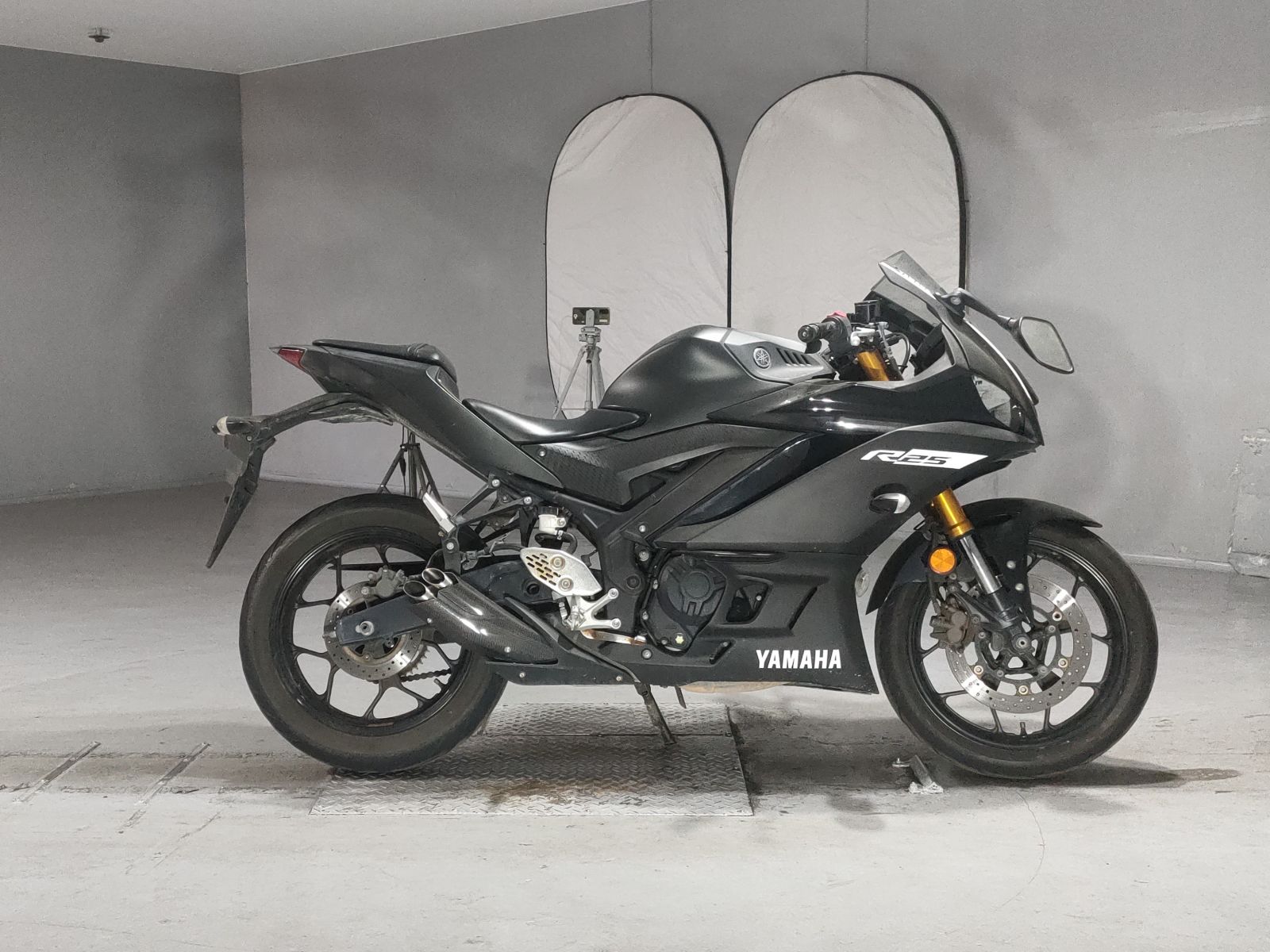 Yamaha YZF-R25