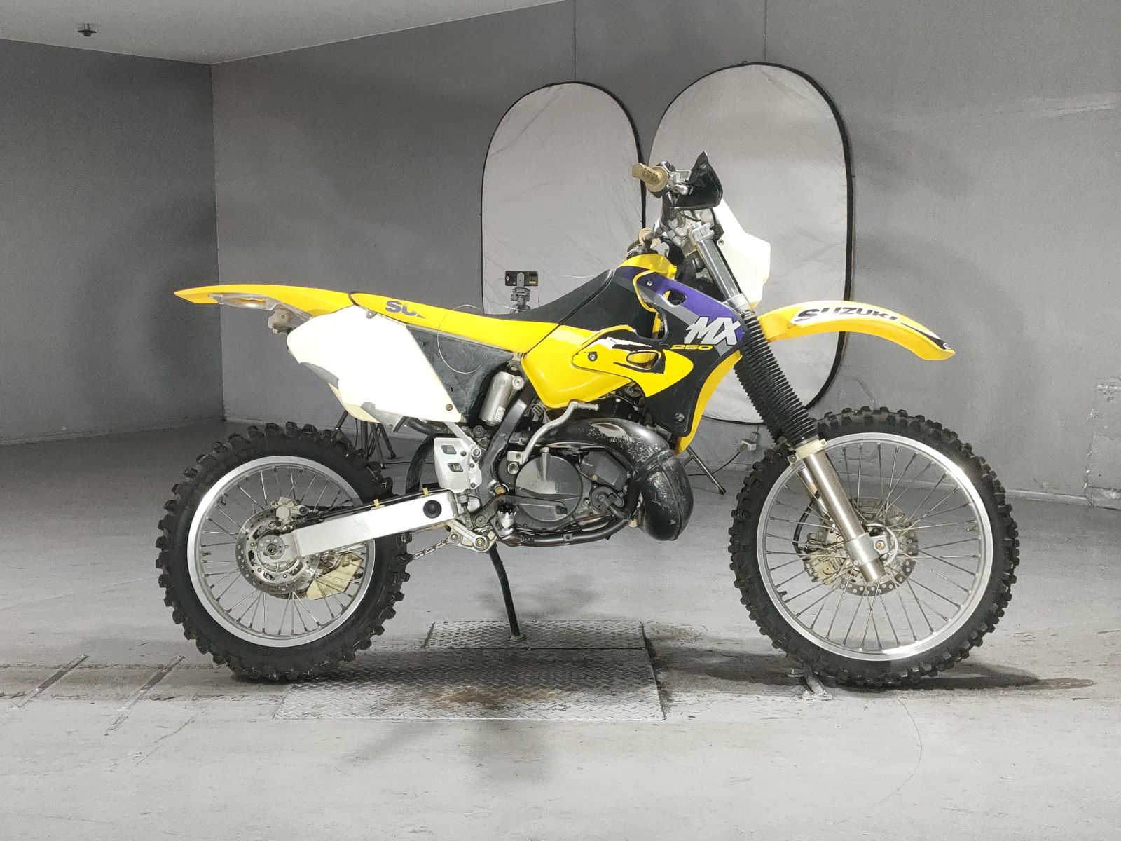 Suzuki RMX250S