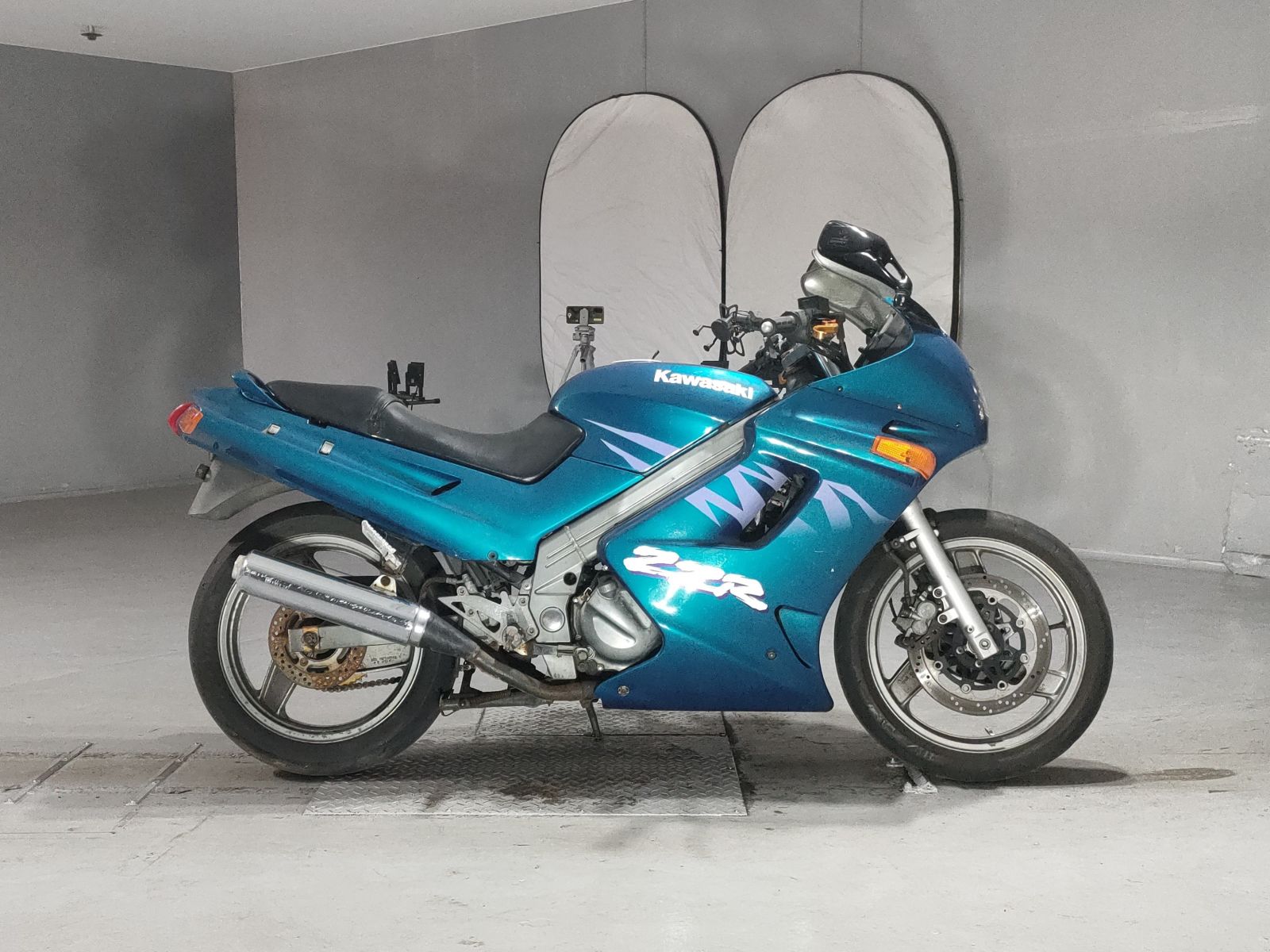 Kawasaki ZZR250