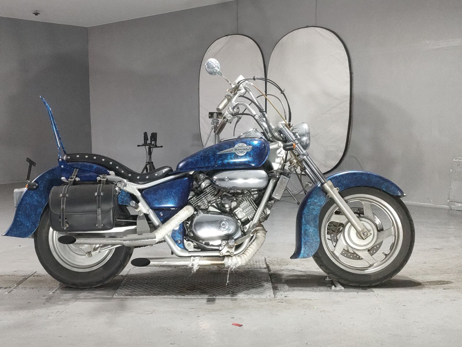 Honda MAGNA 250