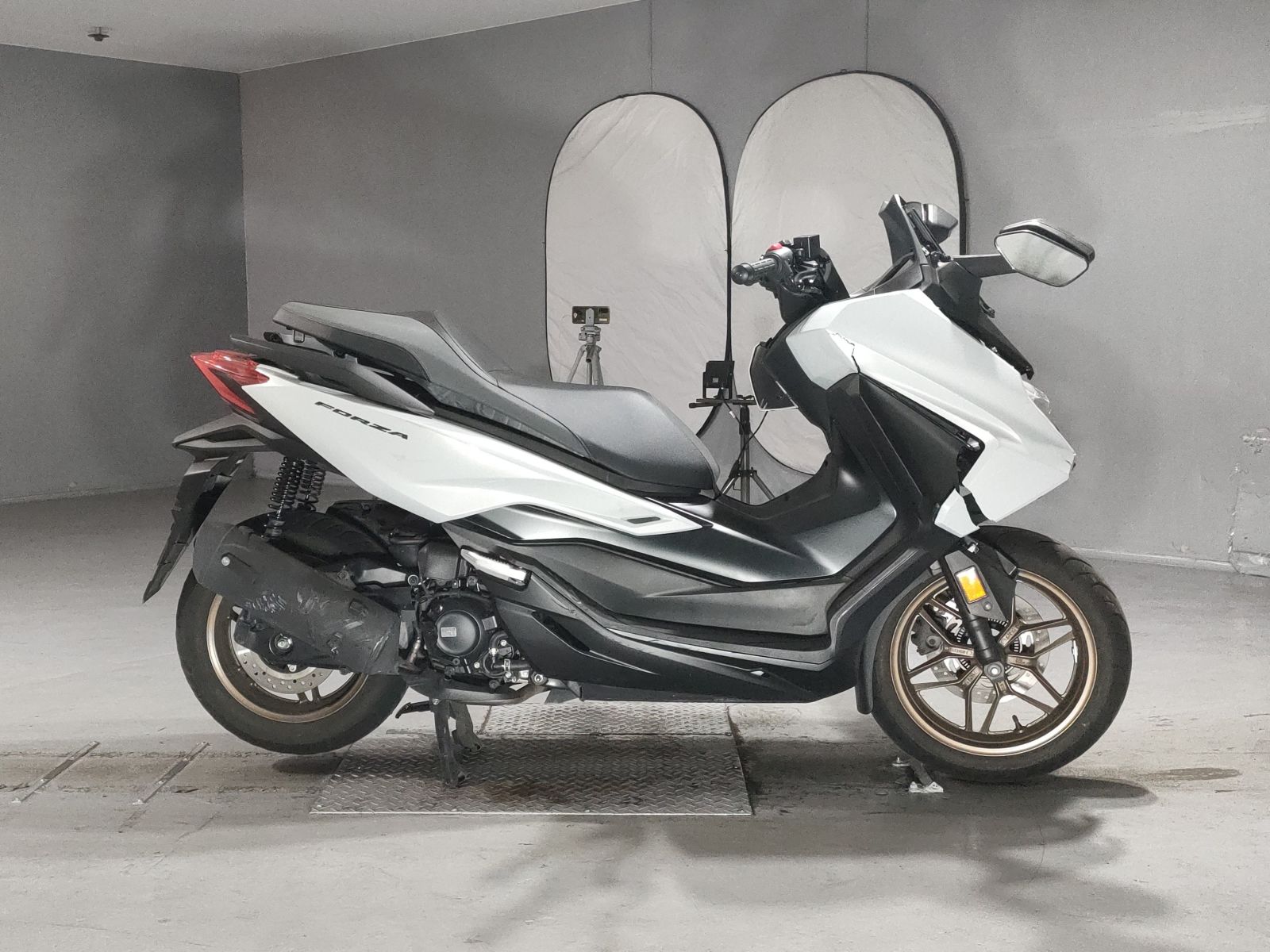 Honda FORZA