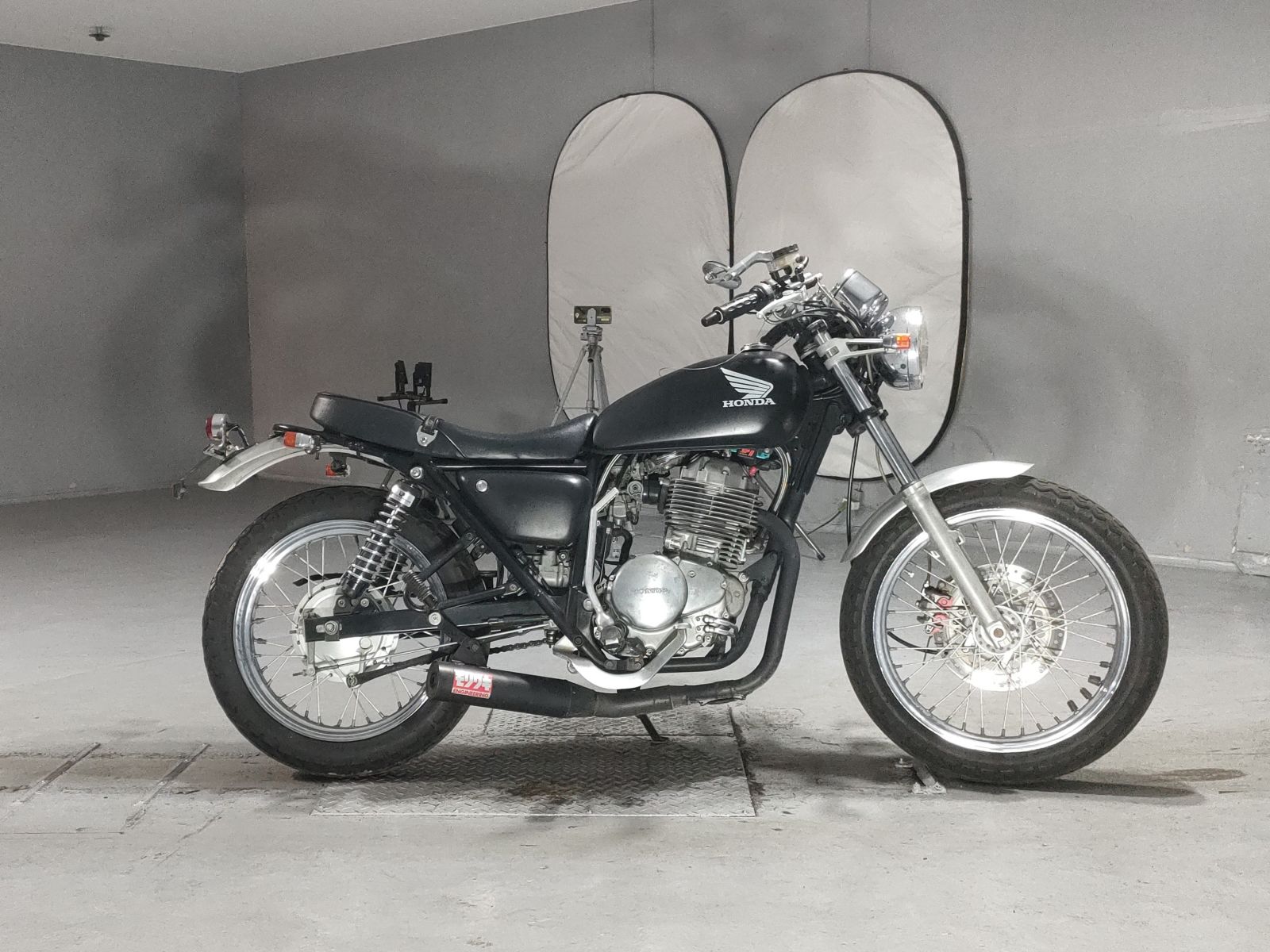 Honda CB400SS