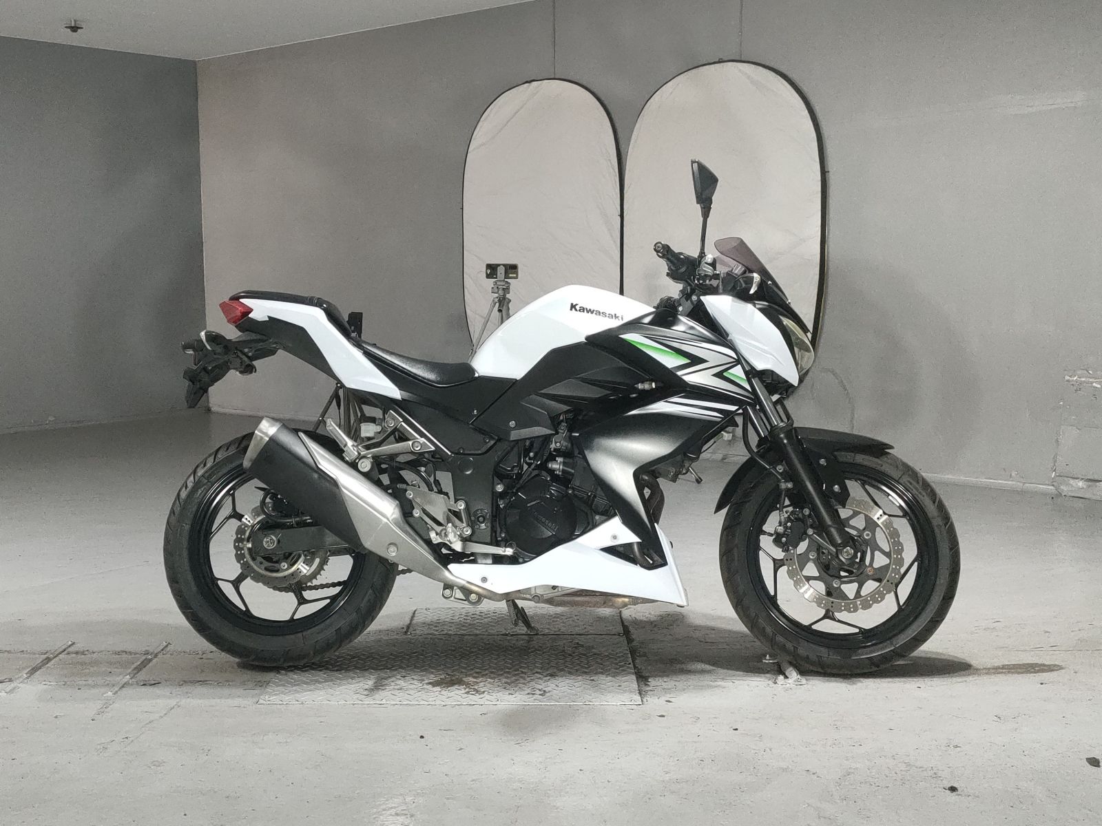 Kawasaki Z250