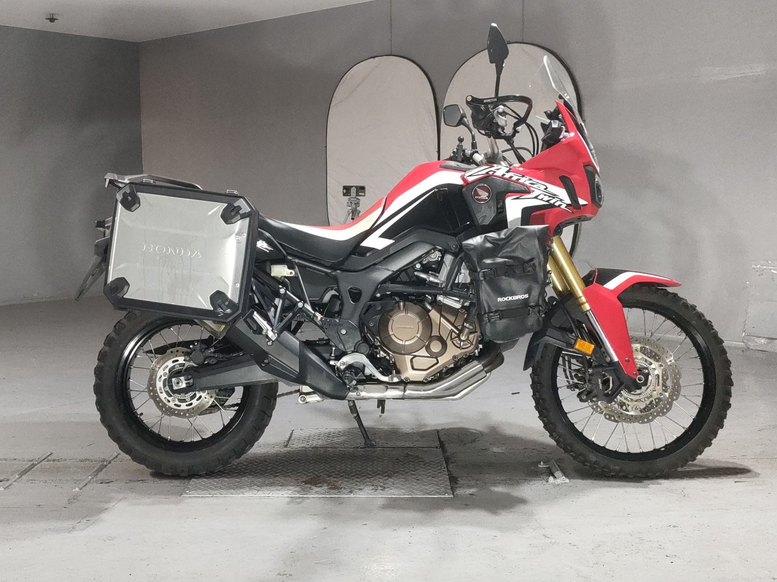 Honda CFR1000 AfricaTwin