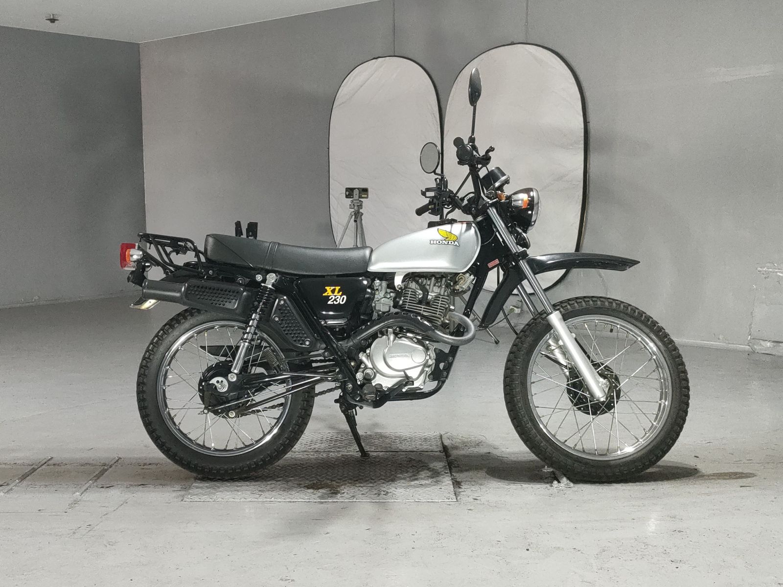 Honda XL230