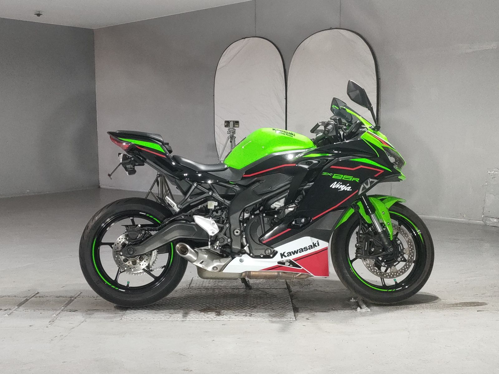 OTHER NINJA ZX-25R SE