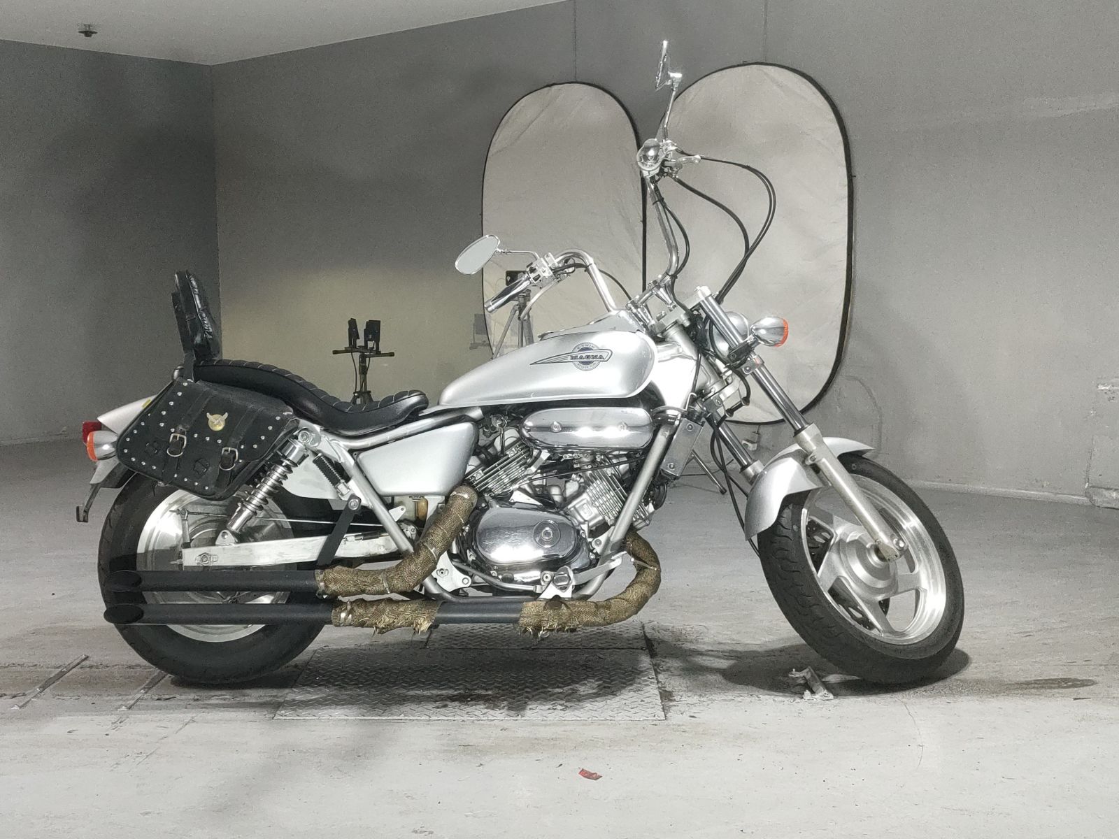 Honda MAGNA 250