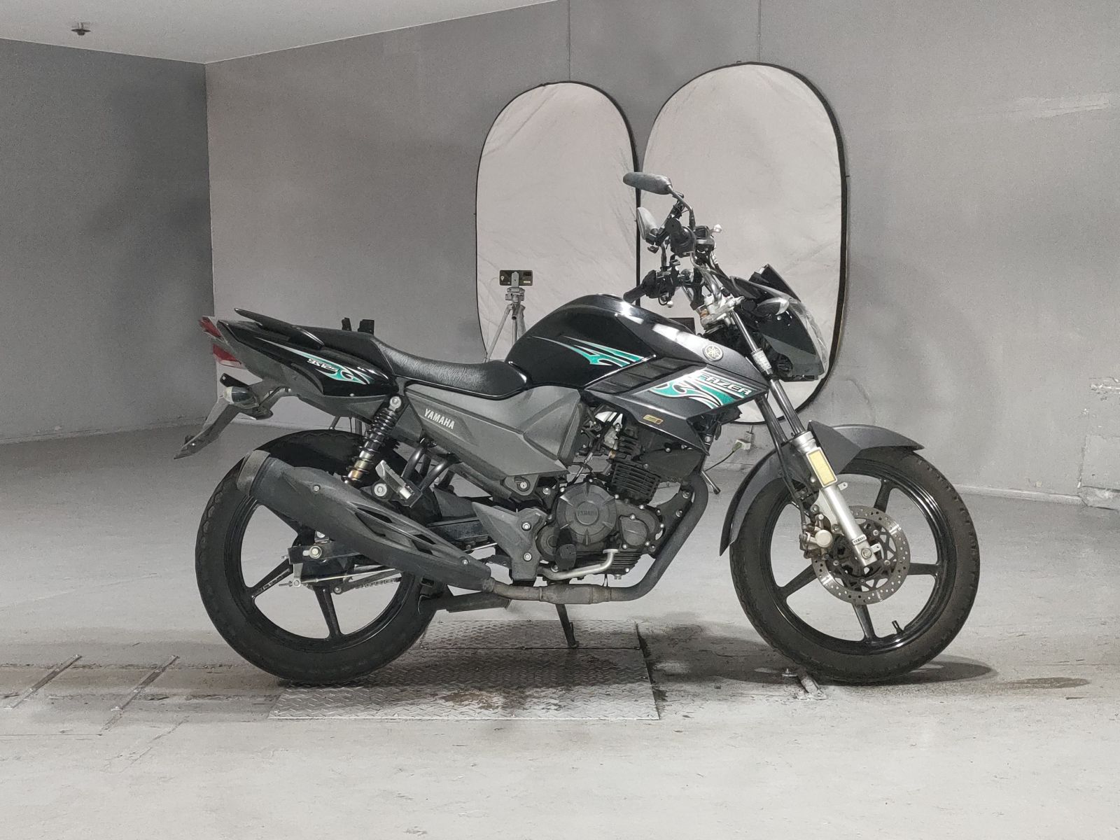 Yamaha FEATHER125