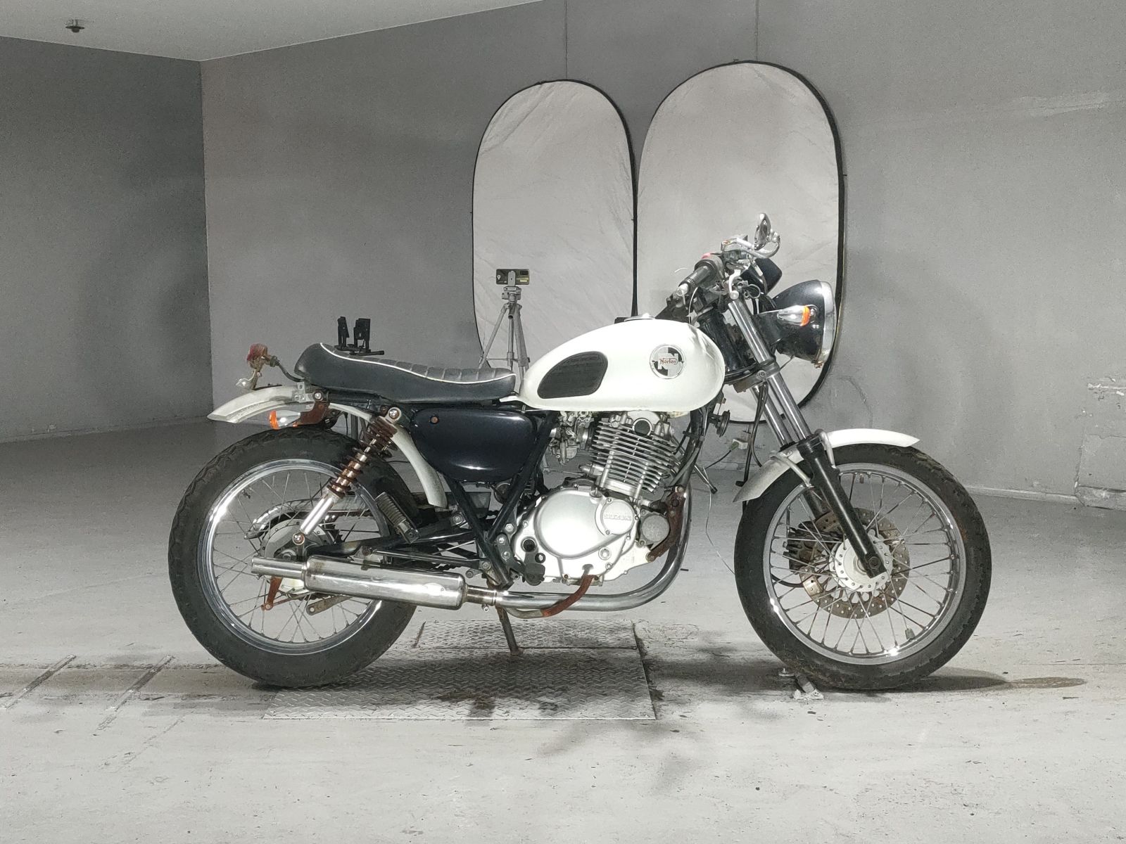 Suzuki ST250