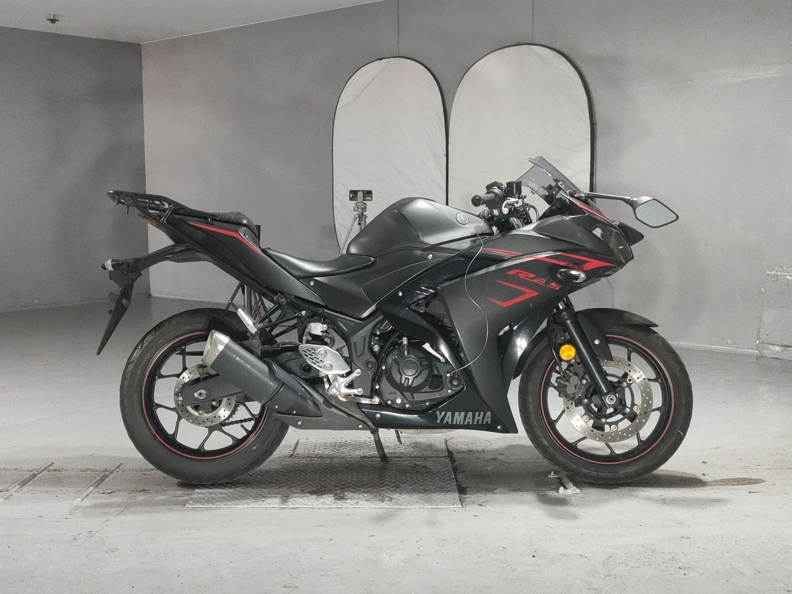 Yamaha YZF-R25