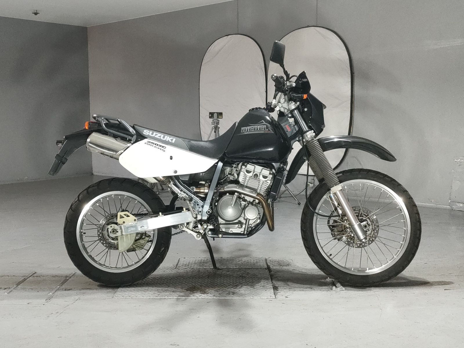 Suzuki DJEBEL250XC