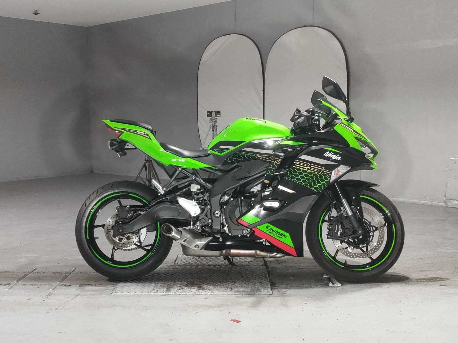 OTHER NINJA ZX-25R SE