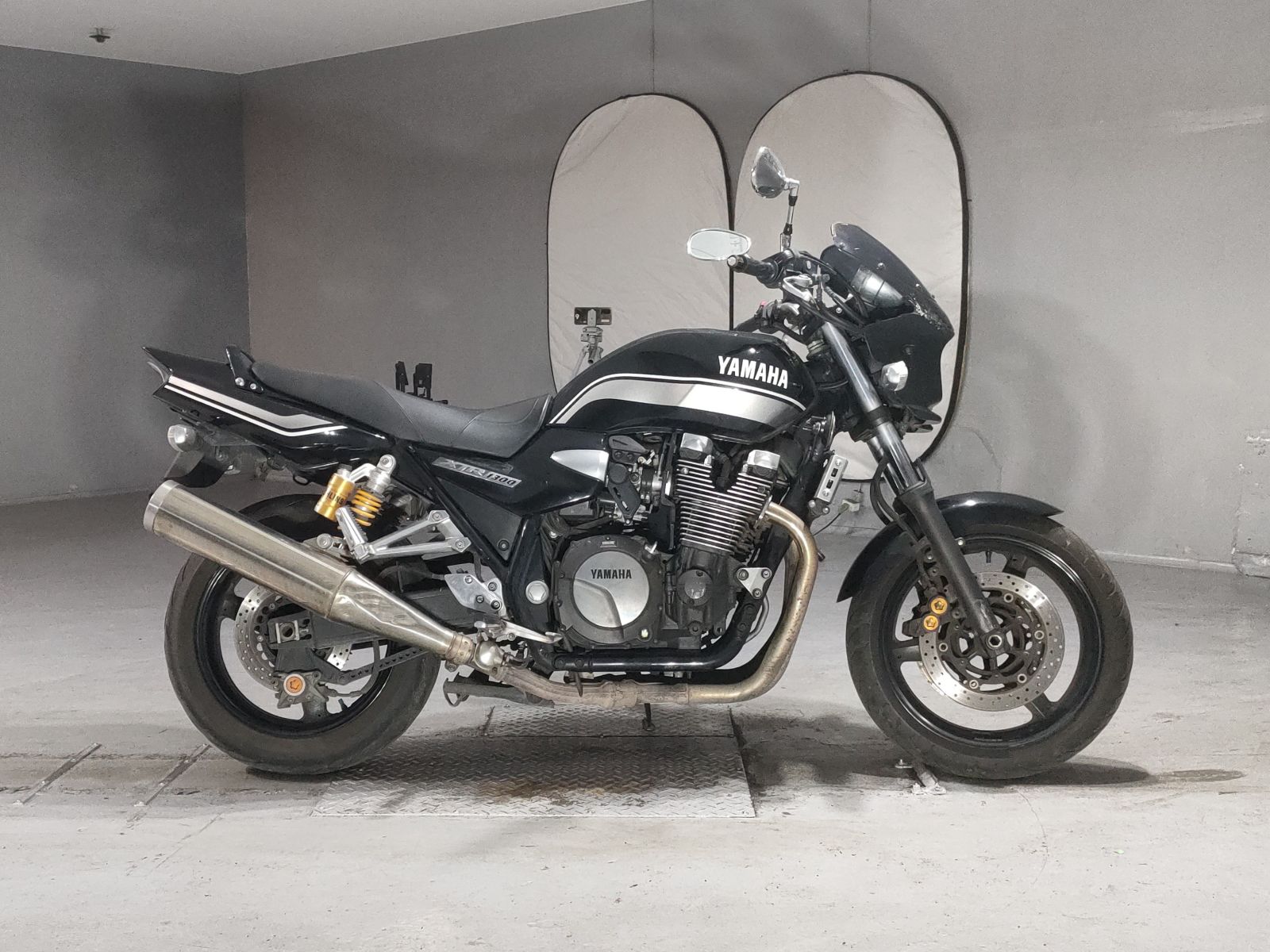 Yamaha XJR1300