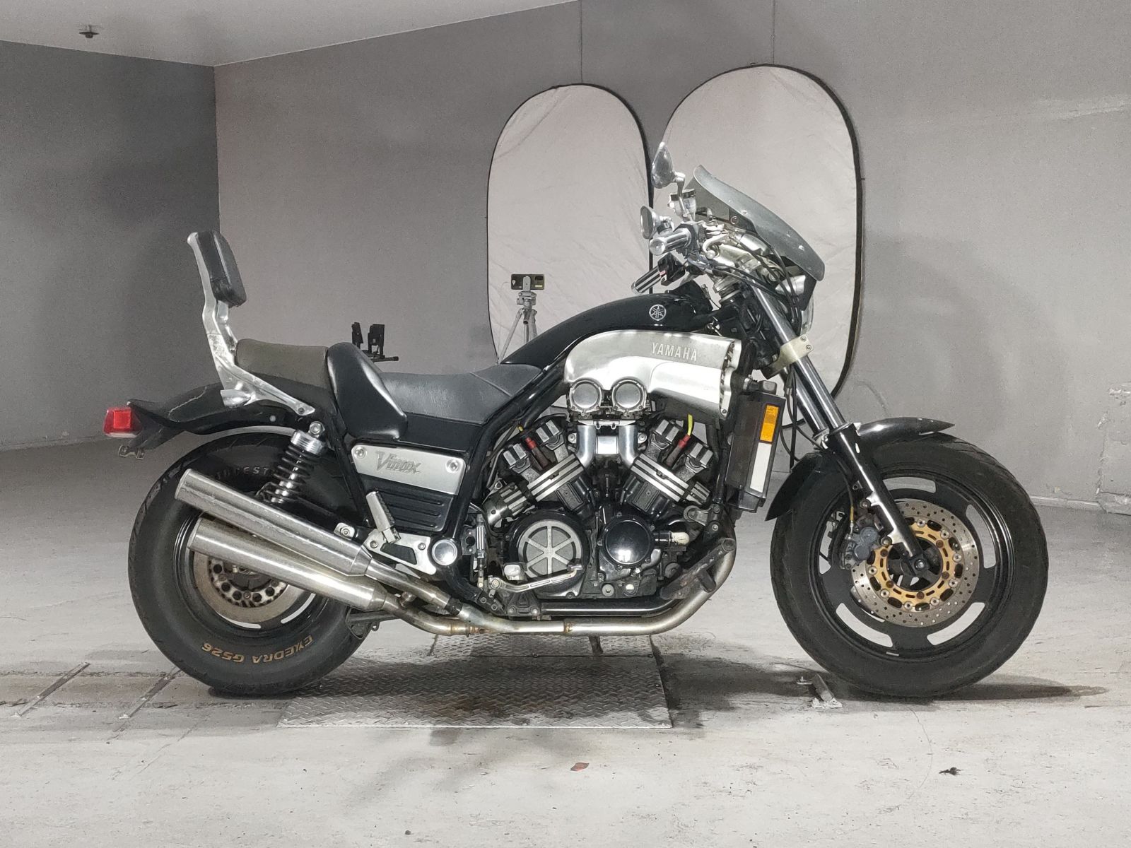 Yamaha V-MAX