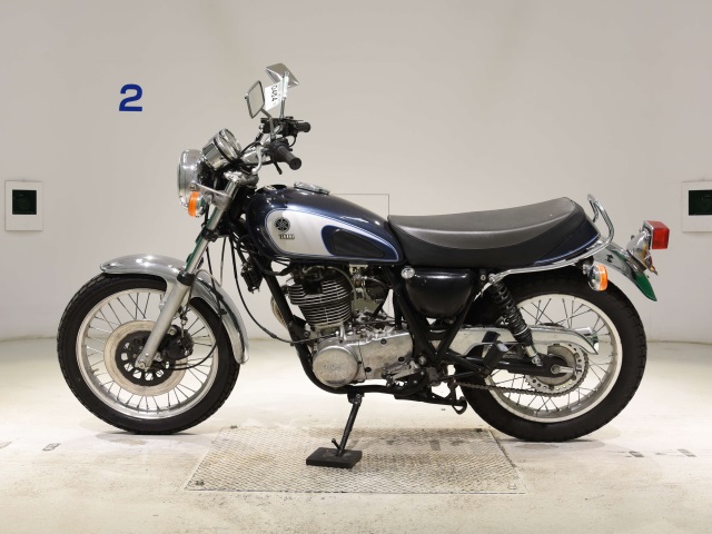 Yamaha SR500-1