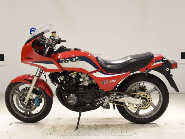 Kawasaki GPZ400