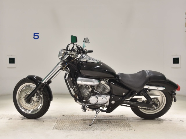 Honda MAGNA 250