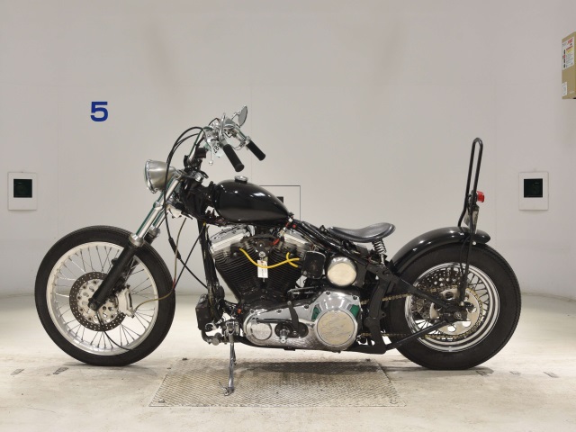 Harley-Davidson HARLEY FXSTC1340