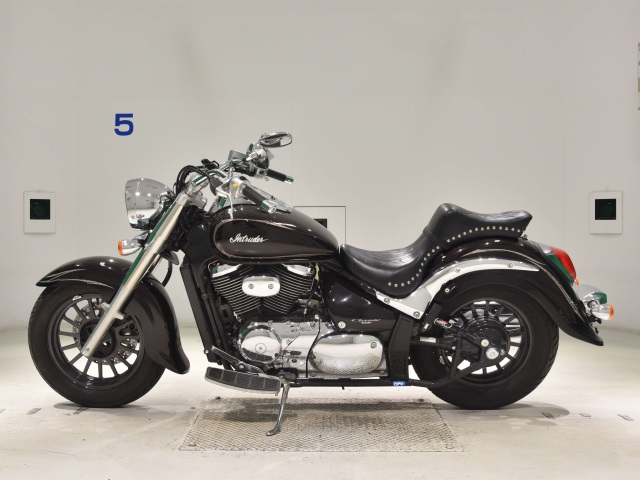 Suzuki INTRUDER 400 CLASSIC