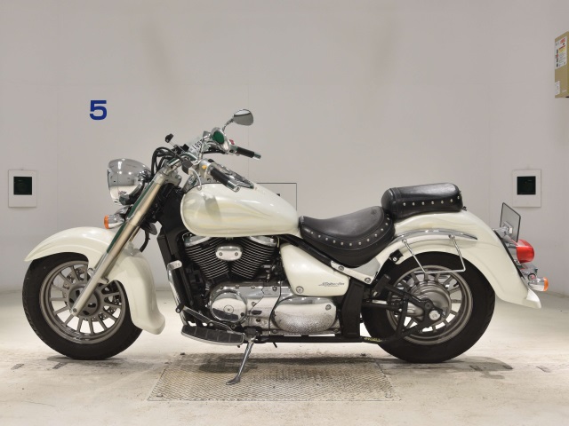 Suzuki INTRUDER 400 CLASSIC