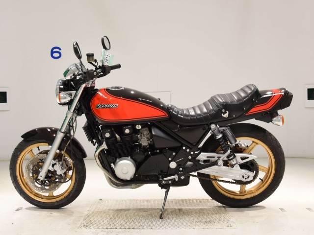 Kawasaki ZEPHYR400