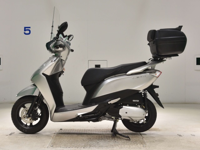 Honda LEAD 125