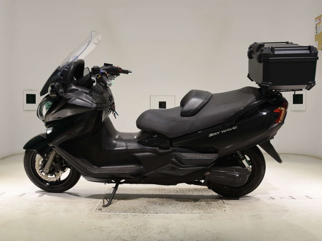 Suzuki SKYWAVE 650LX