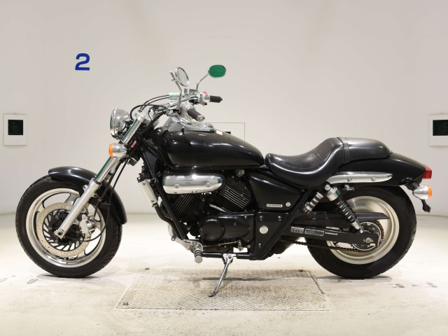 Honda MAGNA 250