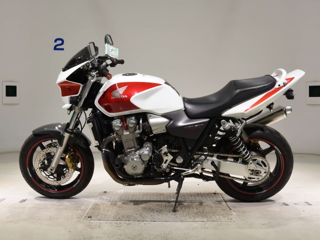 Honda CB1300SF