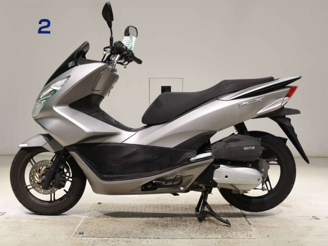 Honda PCX125-2