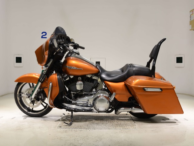 Harley-Davidson HARLEY FLHX1690