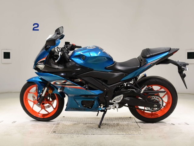 Yamaha YZF-R25A