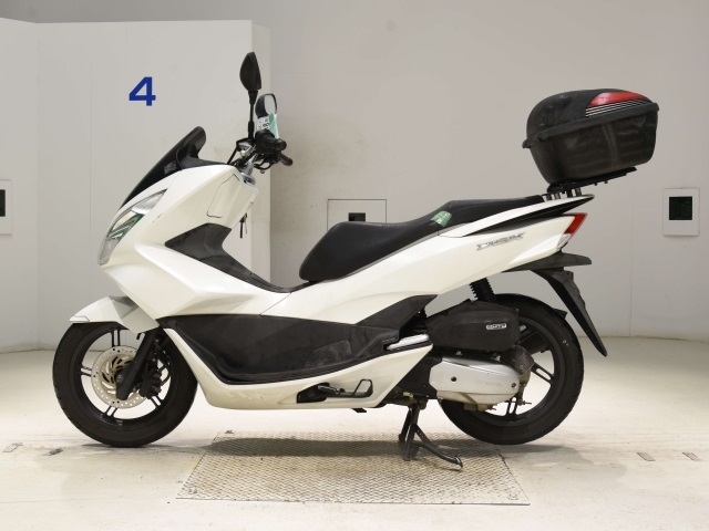 Honda PCX125-2